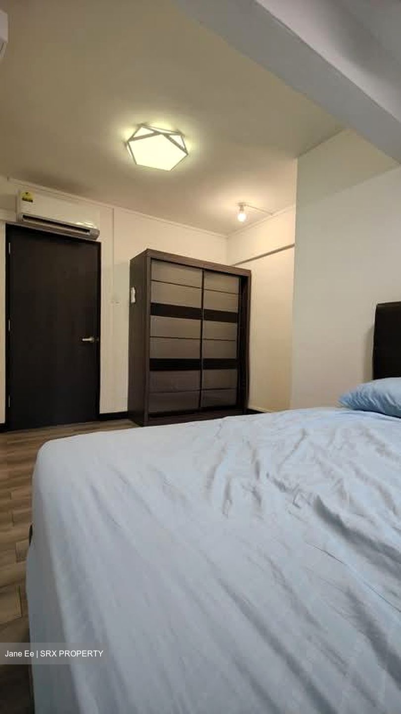 Pine Grove (D21), Condominium #606237081